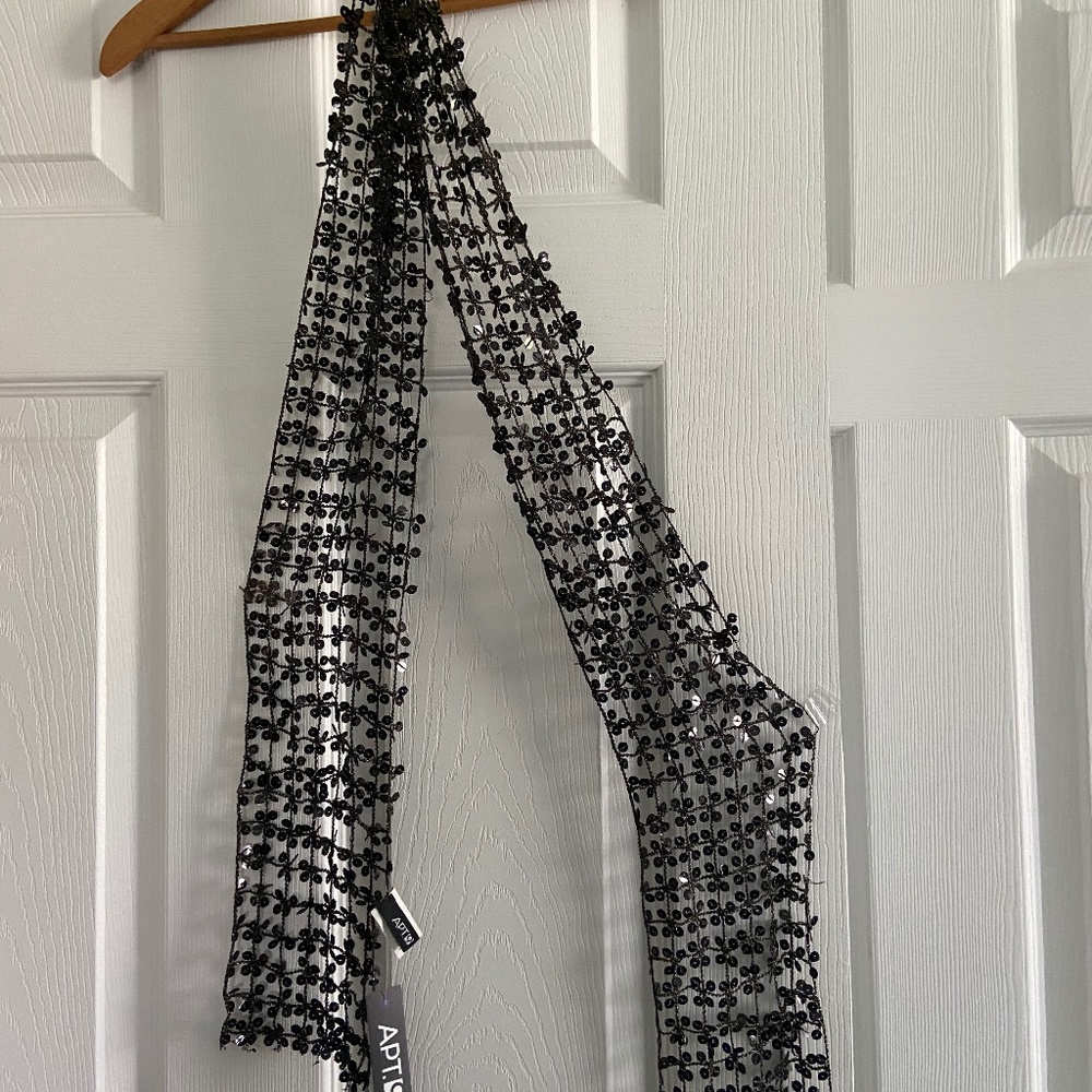 Neck scarf